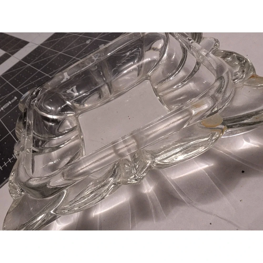 Hollywood Regancy Romance Style Crystal Glass Brass footed lidded dish unbranded
